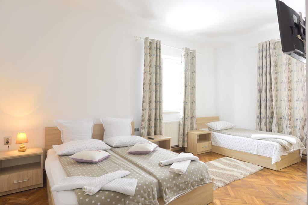 Pension Verona Centru Cluj-Napoca Eksteriør bilde
